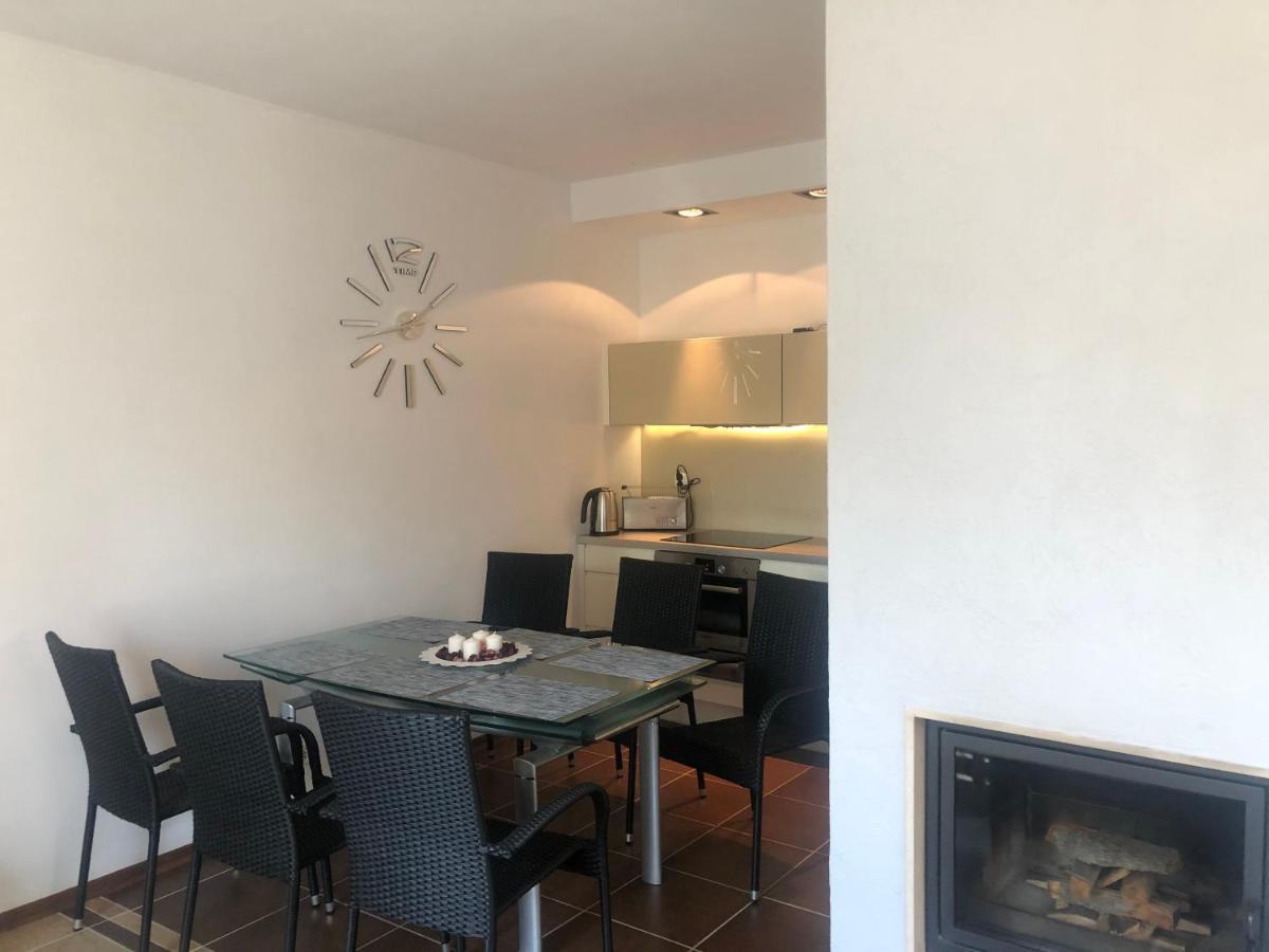Villa Dom Nad Morzem 250M Od Plazy Miedzywodzie Esterno foto
